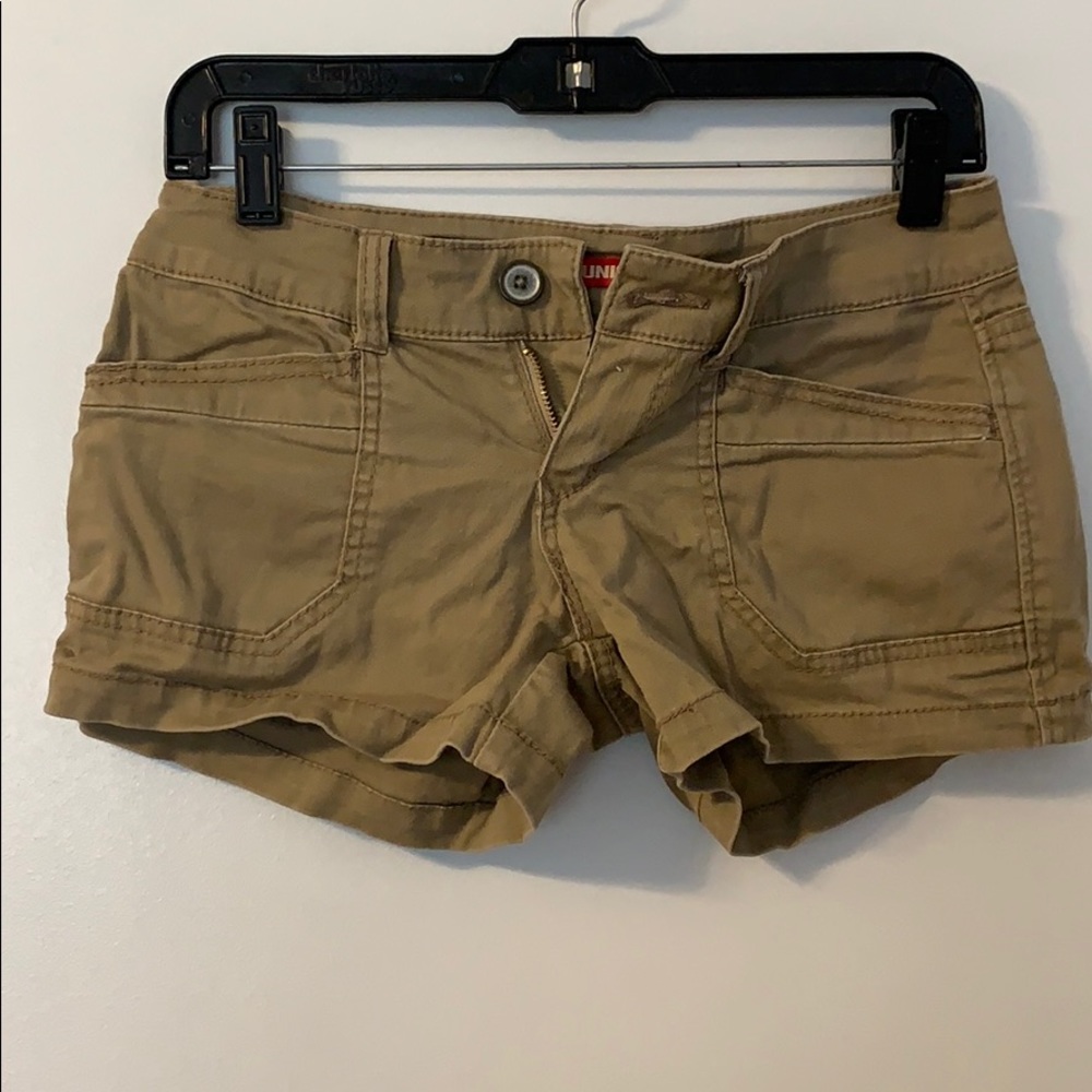 Unionbay tan shorts
